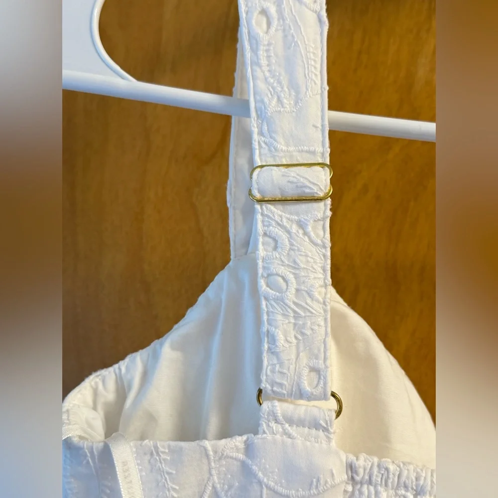 Lilly Pulitzer Eyelet Romper - Picture 8 of 13